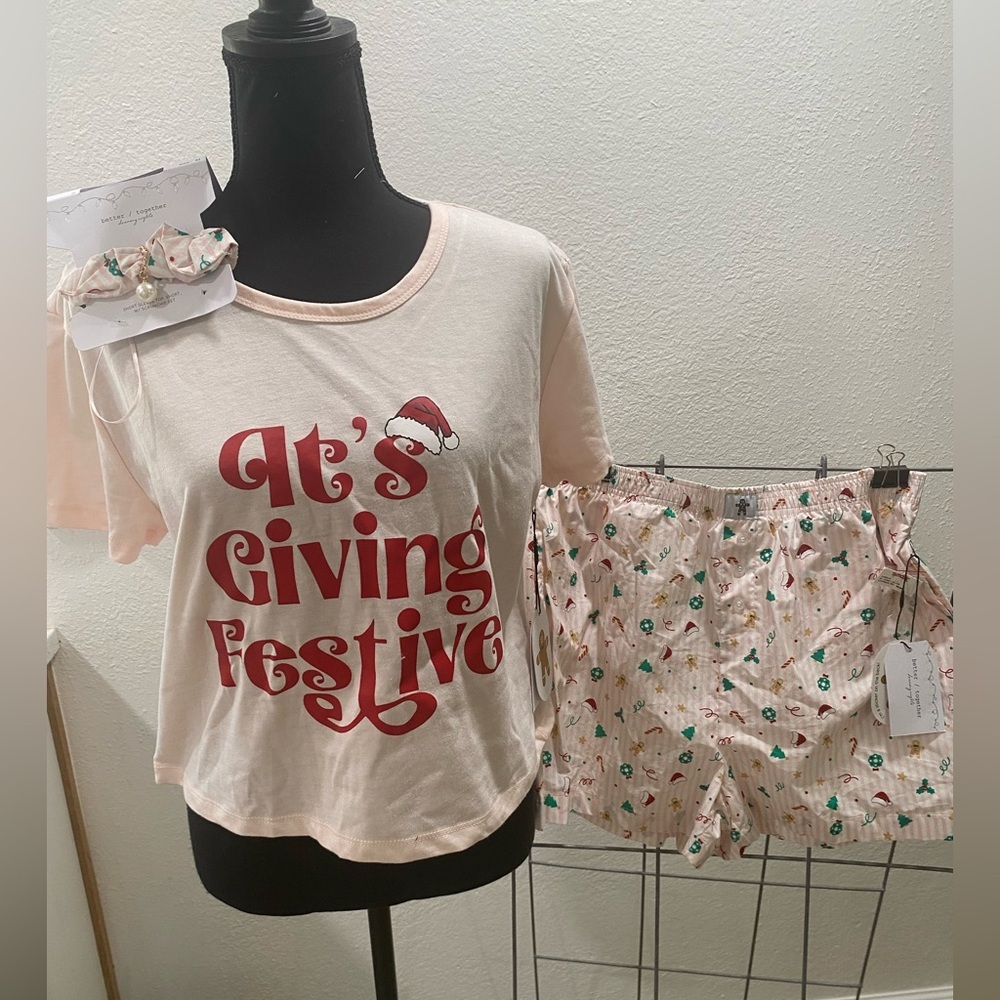 PJ’s! Christmas theme, so cute with boxer shorts!